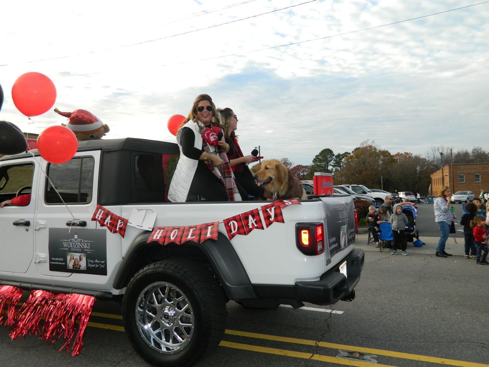 Mooresville Christmas Parade (385).JPG